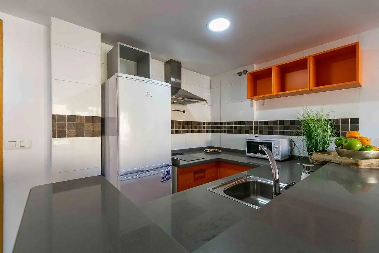 Carlos Haya Beautiful Apartment With Parking Malaga
